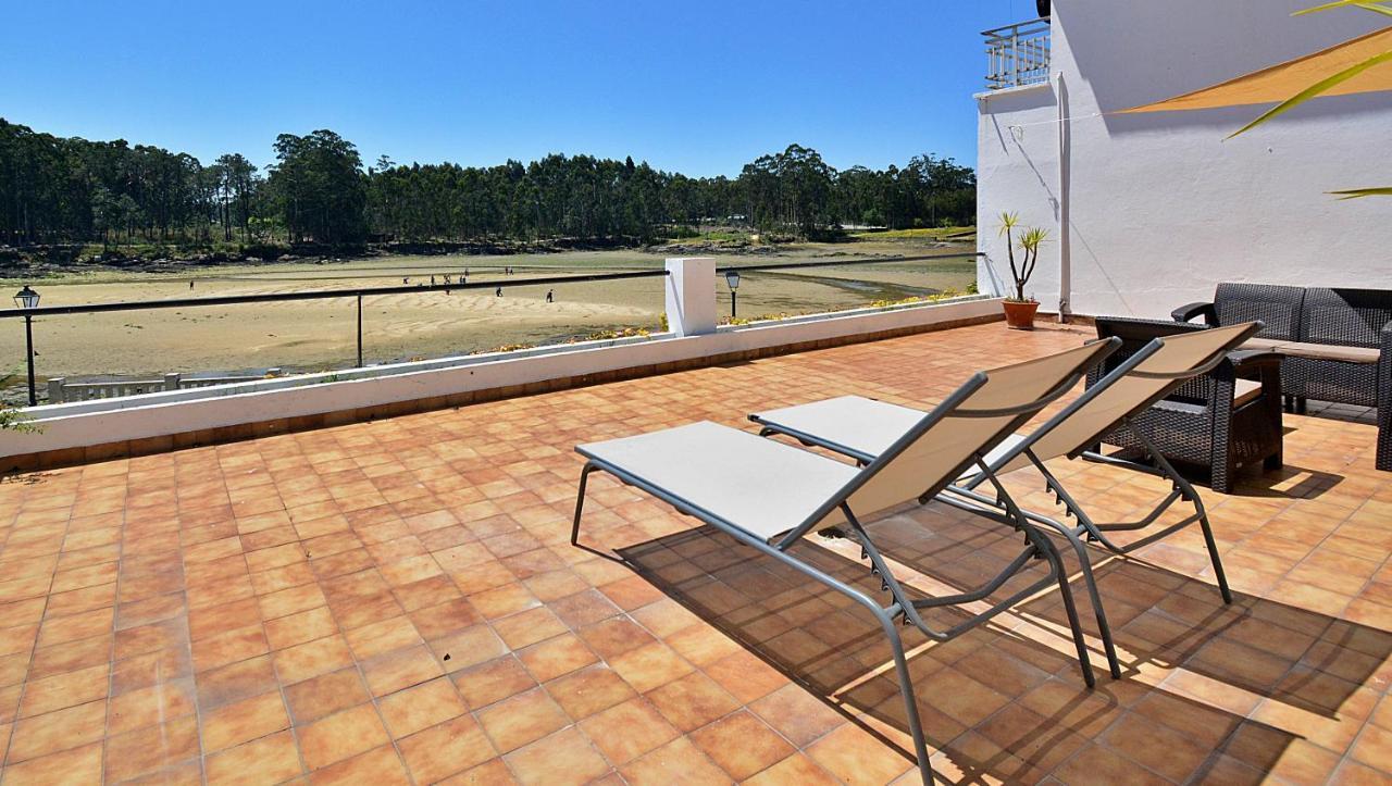 Piso De Playa Con Terraza En El Centro De Vilanova Vilanova de Arousa Zewnętrze zdjęcie